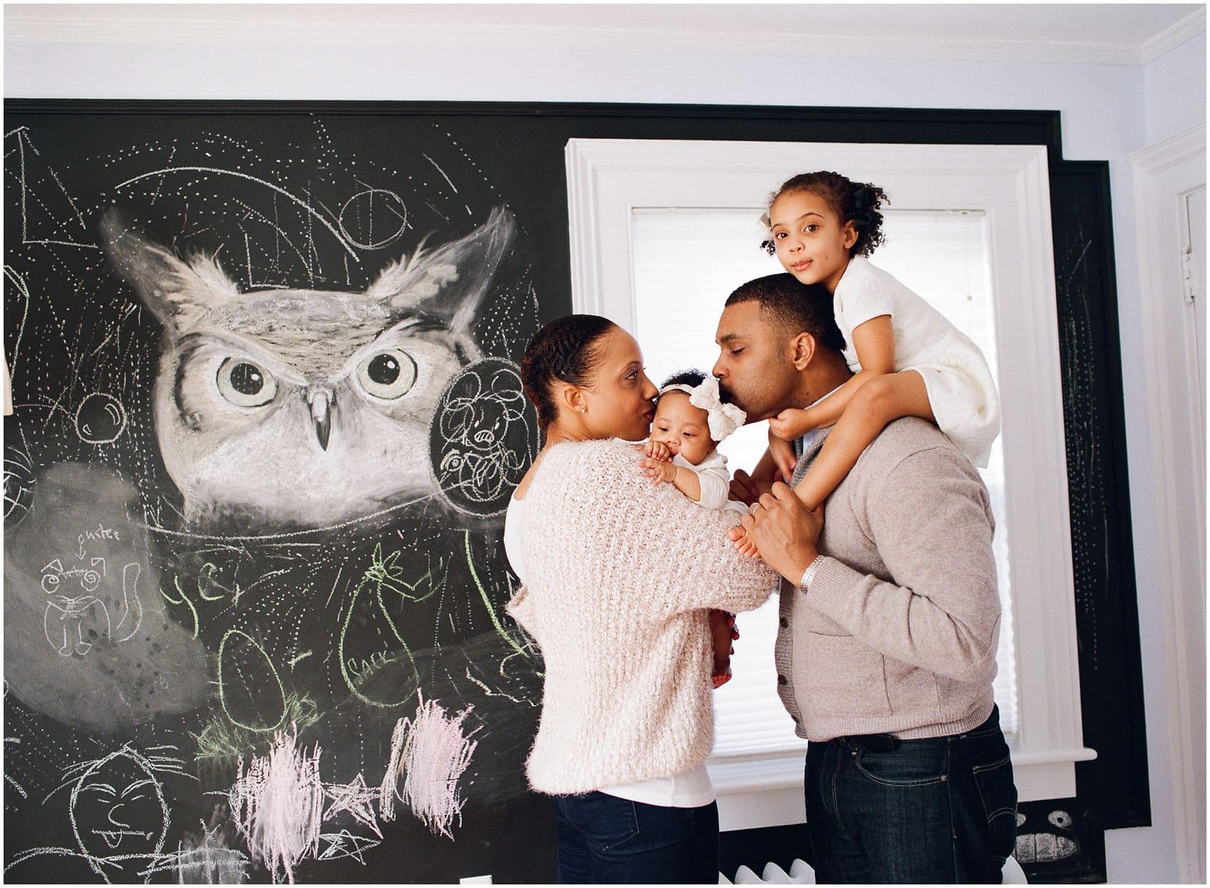newborn pictures with the whole family in Manhattan NY